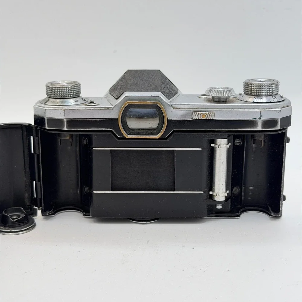 Contax D Zeiss Ikon VEB 35mm SLR Film Camera Body East Germany Vintage M42 Mount